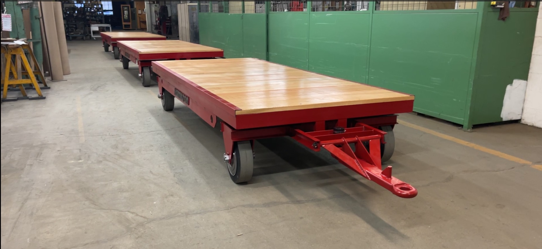 xt3427 - Heavy Duty Four Wheel Steer Trailer, press ons